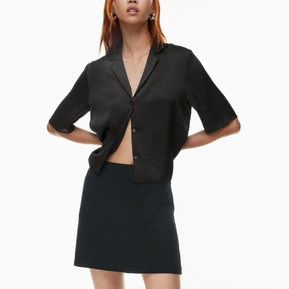 Aritzia Beso Satin Shirt - Picture 2 of 5